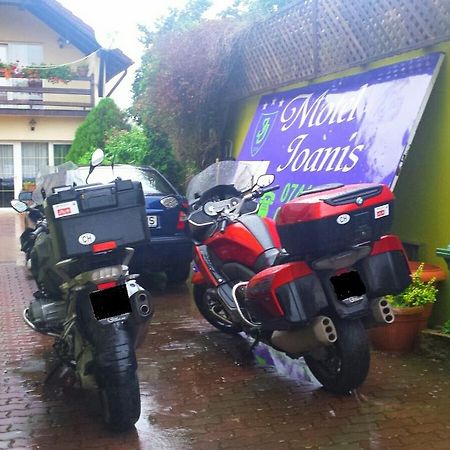 Motel Ioanis Mindruloc Екстер'єр фото