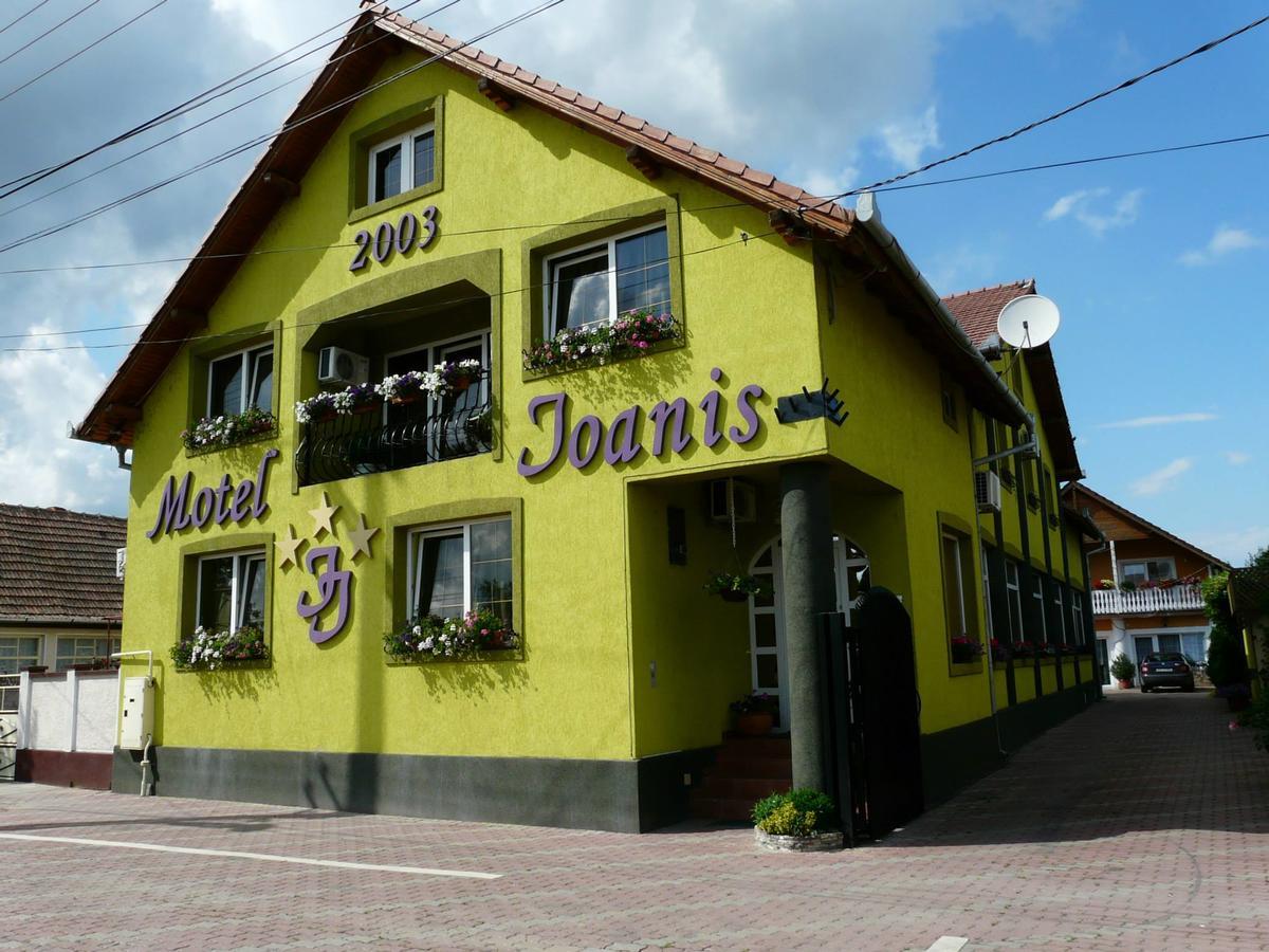 Motel Ioanis Mindruloc Екстер'єр фото