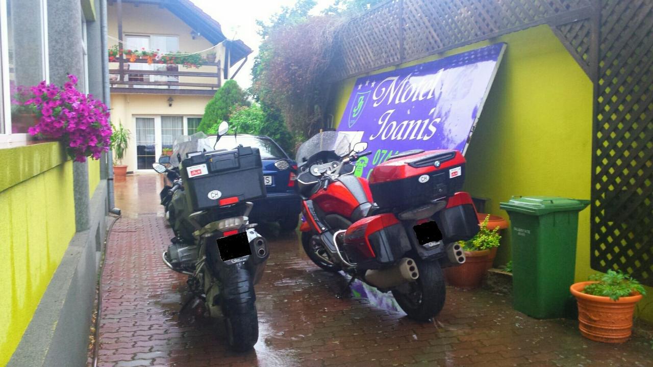 Motel Ioanis Mindruloc Екстер'єр фото