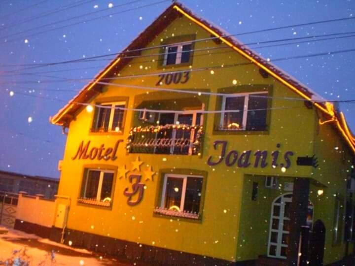 Motel Ioanis Mindruloc Екстер'єр фото